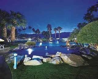 Desert Isle Resort بالم سبرينغس 3*,  الولايات المتحدة الأمريكية